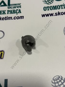 Kapı İç Kilit Buton Yuvası  Yeni yüz Felicia --ADET FİYATIDIR ORJ---D-72-6U0867109A