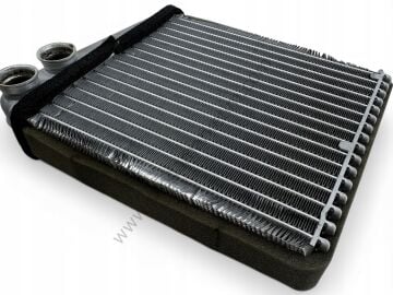 Kalorifer Radyatörü A3 03>13 / Toledo 04>09 / Octavia II 04>13 / Golf 03>14 / Caddy 04>15 | 1K0819031—VW