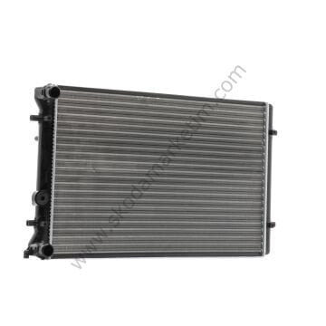 Motor Su Radyatörü A3 96>03 / Toledo 98>06 / Octavia 96>13 / Bora 07> / Golf 4 99>06 | 1J0121253AB
