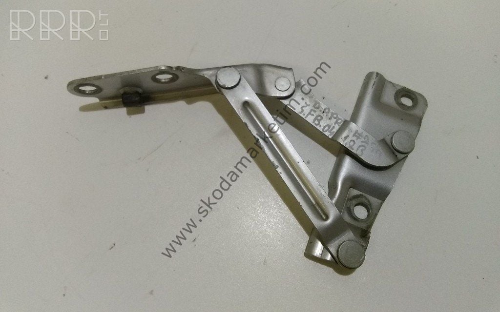 KAPUT MENTEŞESİ SAĞ FABİA 00>08--6Y0823302A