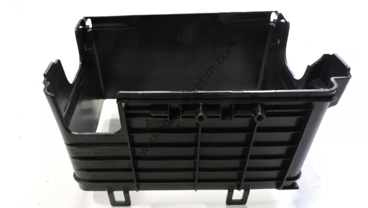 AKÜ KUTUSU  KAPAK FABİA POLO--6Q0915419G