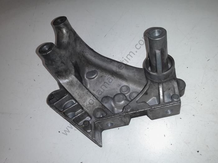 MOTOR BAĞLANTI  BRAKETİ VW GOLF7 CADDY A3 LEON 1.6TDI 2.0TDI CLHA CLHB DCXA CRLB CRKB CUVC 13 >