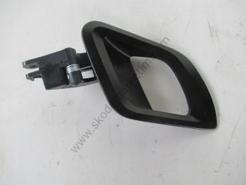 KAPI İÇ AÇMA KOLU ÖN SAĞ SİYAH -FABİA- ROOMSTER-2008-2015-MODEL-5J0837226B