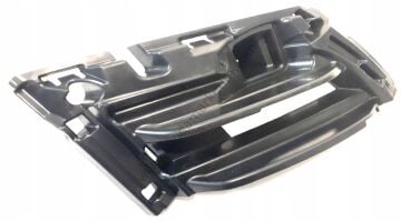Ön Panjur Alt Braketi Sol Octavia 12>21 | 5E0807723A — Skoda