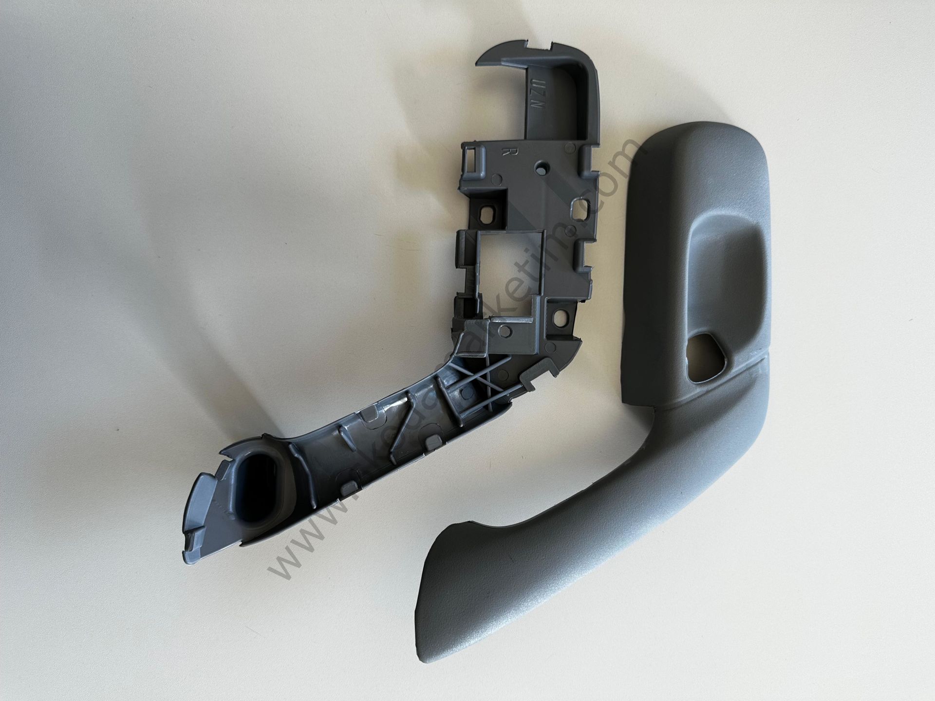 Skoda -FELİCA- Kapı İç Çekme Kolu Alt + Üst Takım, SAĞ-MODEL-1996-2001-6U0867198