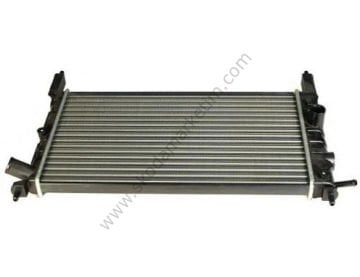 MGA 80446 | Su Radyatörü (VW CADDY 04-11 GOLF 04-09  PASSAT 06-15  AUDI A3 04-08  SEAT LEON 06-13)