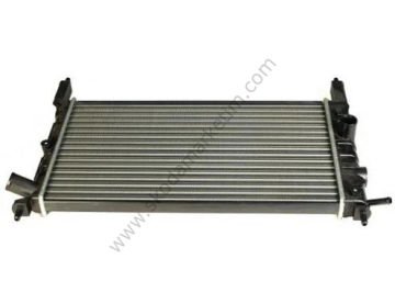 MGA 80446 | Su Radyatörü (VW CADDY 04-11 GOLF 04-09  PASSAT 06-15  AUDI A3 04-08  SEAT LEON 06-13)