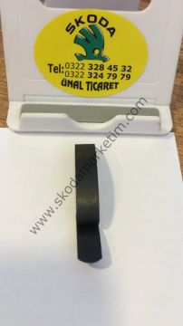 DISTRIBÜTÖR VE --HAVA FİLTRE -- KAPAK BAGLANTI MANDALI SKODA FAVORIT 88-95 FORMAN 88-95 FELICIA 95-97--113911100