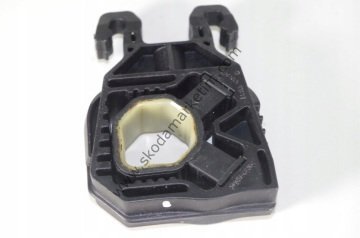 RADYATÖR ÜST TAKOZ SKODA VOLKSWAGEN--5Q0121367