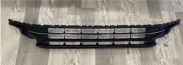 ON TAMPON ORTA IZGARA KROMU ILE BIRLIKTE ELEGANCE BUSINESS PASSAT B8,5-GKL294122-3G0853677AA