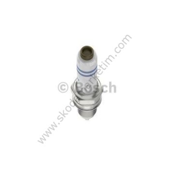 Ateşleme Bujisi VW AUDI SEAT SKODA | BOSCH 0 241 135 520