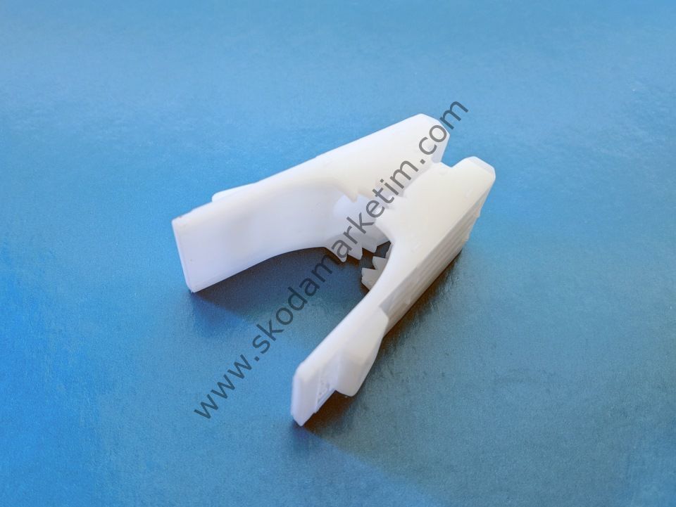 DEBRİYAJ PEDAL YAYI GOLF5-GOLF6-JETTA-PASSAT-1K0721357C