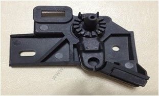 MOTOR KAPUT ACMA KOLU ALT PLASTIGI--6R1823633 GKL 293749