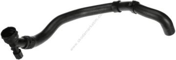 Radyatör Alt Hortumu Fabia 99>14 / Polo 02> / Cordoba 2 02>09 / İbiza 3  02>09--6Q0121051BH